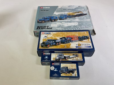 Lot 279 - CORGI HEAVY HAULAGE, PICKFORDS; boxed vehicles...