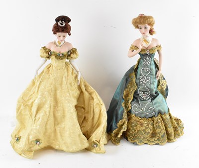 Lot 465 - FRANKLIN HEIRLOOM DOLLS; two boxed porcelain...