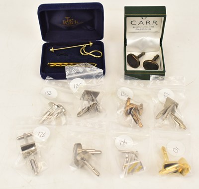 Lot 804 - Nine pairs of modern gentlemen's cufflinks,...