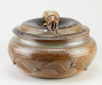 Lot 685 - ROWENA KINSMAN; a large salt glazed tureen...