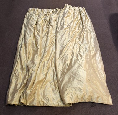 Lot 119 - Two pairs of lined and interlined shot taffeta...