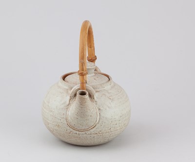 Lot 176 - EMMANUEL COOPER (1938-2012); a stoneware...