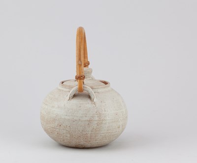 Lot 176 - EMMANUEL COOPER (1938-2012); a stoneware...