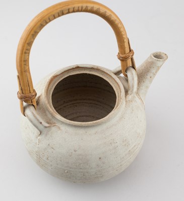 Lot 176 - EMMANUEL COOPER (1938-2012); a stoneware...