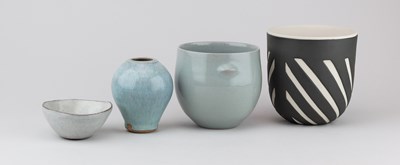 Lot 634 - A group of stoneware ceramics by Claudia Lis,...