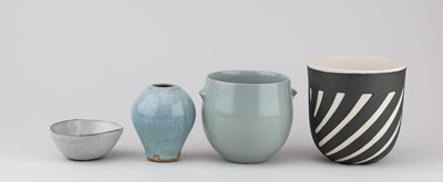 Lot 634 - A group of stoneware ceramics by Claudia Lis,...