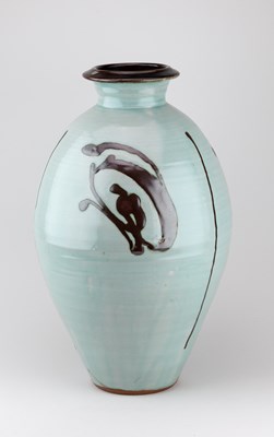 Lot 121 - DAVID FRITH (born 1943) for Brookhouse Pottery;...
