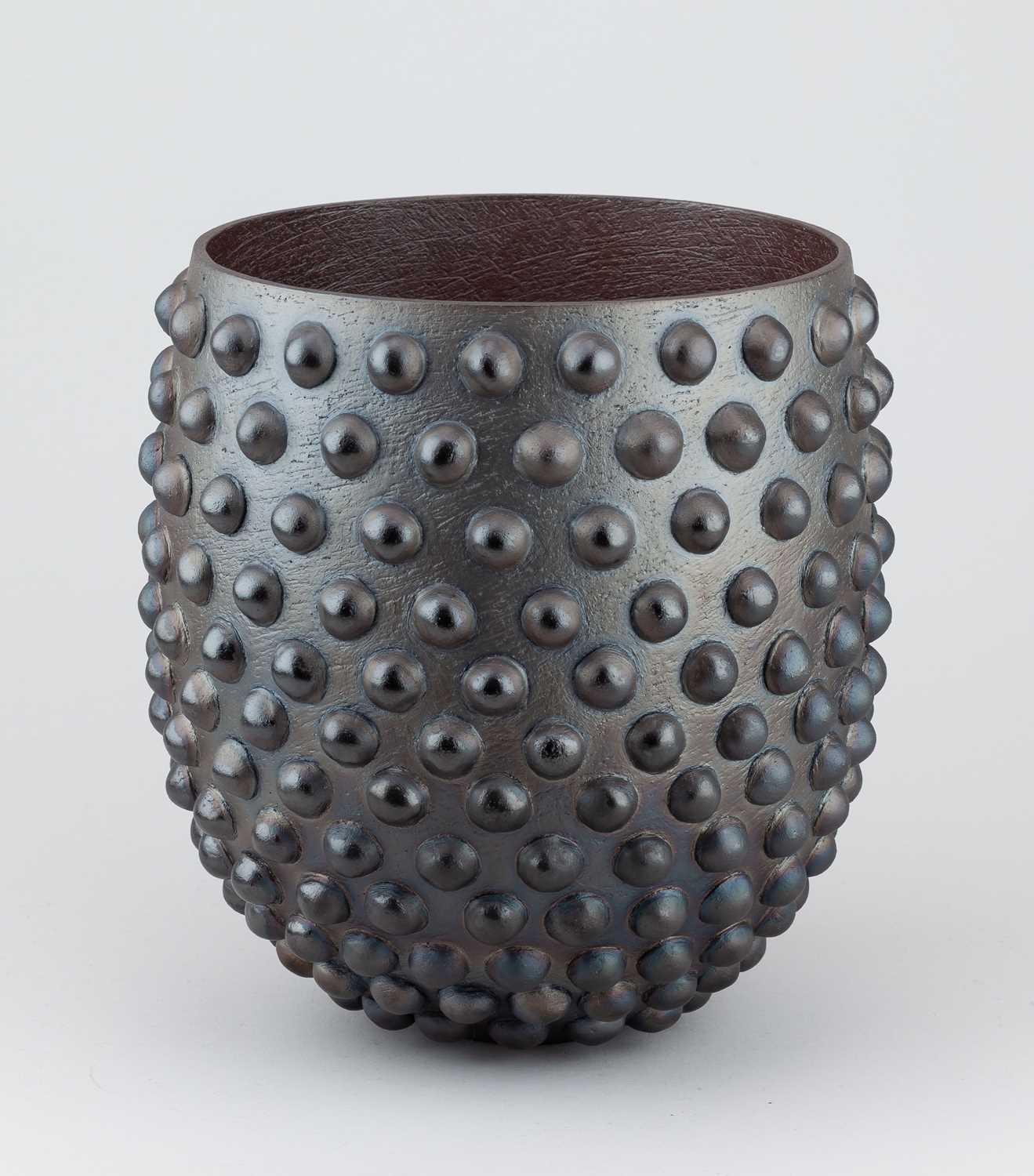Lot 578 - SUE HANNA (born 1963); a deep burnished raku...