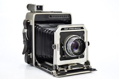 Lot 430 - GRAFLEX; a Graflex Super Speed Graphic 4x5...