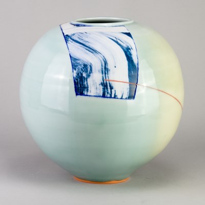 Lot 7 - ADAM FREW (born 1981); a globular porcelain...