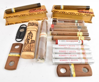 Lot 312 - CIGARS; a group of cigars, the majority...