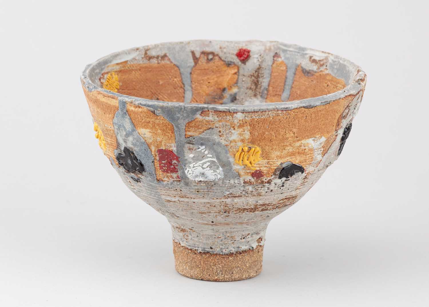 Lot 511 - ROBIN WELCH (1936-2019); a small stoneware...