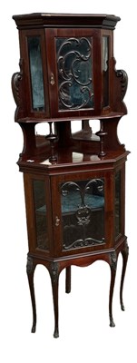 Lot 112 - An early 20th century mahogany two tier...