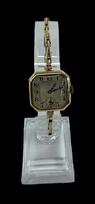 Lot 857 - A 14ct yellow gold lady's wristwatch.