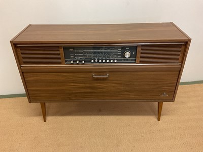 Lot 181 - A Grundig cabinet stereo system.