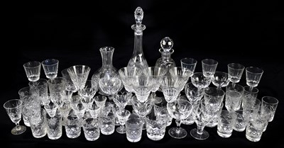 Lot 528 - A collection of assorted cut glassware to...