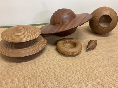 Lot 84 - A small collection of wood turned sculptures,...