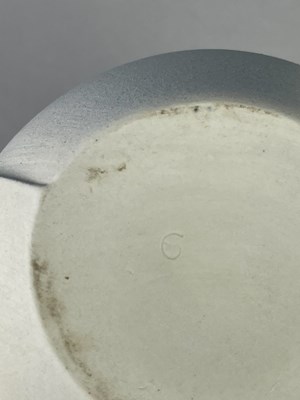 Lot 211 - ELAINE FLEMING DICK (born 1958); a porcelain...