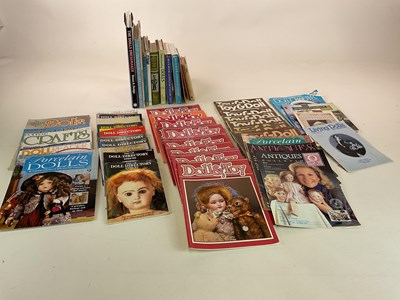 Lot 142 - A collection of doll and toy magazines and books.