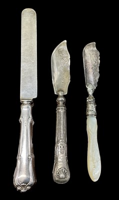 Lot 1335 - A Victorian hallmarked silver mother of pearl...