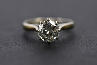 Lot 30 - An 18ct white gold diamond solitaire ring, the...