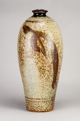 Lot 182 - DAVID FRITH (born 1943) for Brookhouse Pottery;...