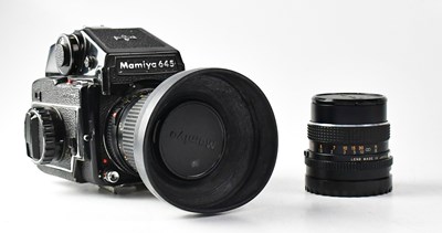 Lot 521 - MAMIYA; a 645 1000S medium format camera...