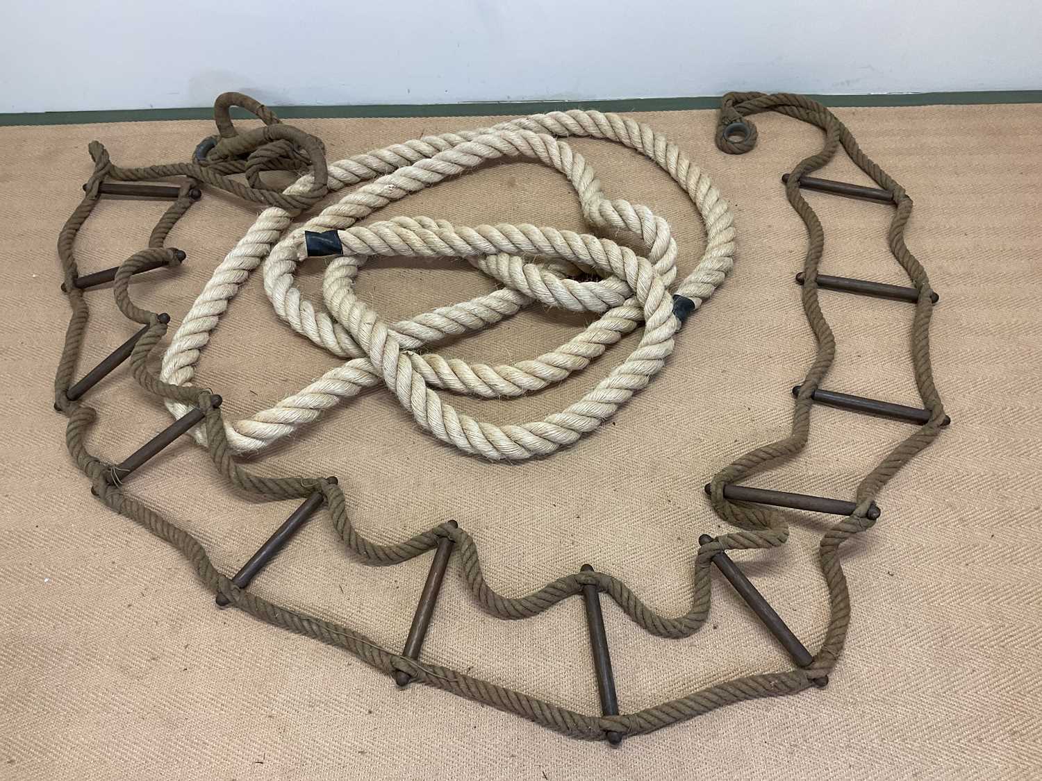 Lot 423 - A large mooring rope, length approx 9 metres...