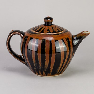 Lot 200 - DEREK EMMS (1929-2004); a stoneware teapot...