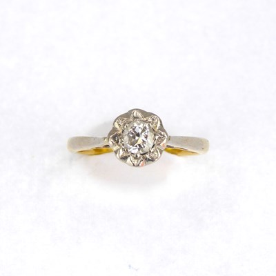 Lot 691 - An 18ct gold illusion set diamond ring, 0.25ct,...