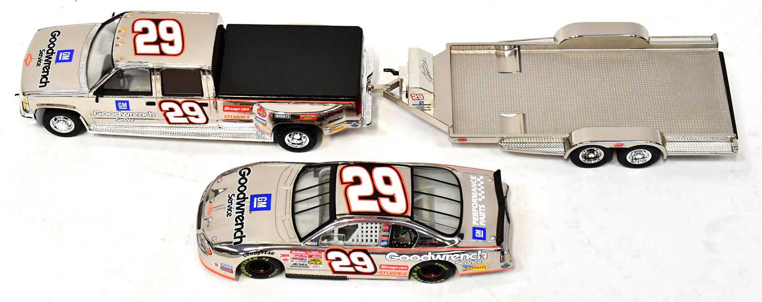 BROOKFIELD 1999 TONY STEWART/THE HOME DEPOT 1:24 SHOW