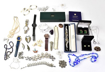 Lot 828 - A quantity of costume jewellery, to include a...