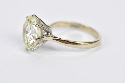 Lot 26 - An 18ct white gold diamond solitaire ring, the...