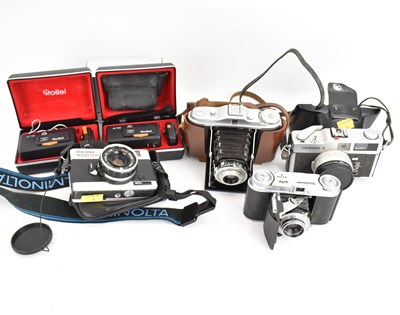 Lot 531 - Six vintage cameras comprising two cased...