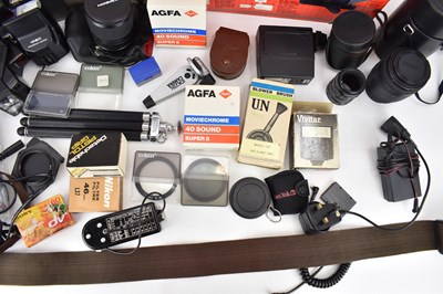 Lot 534 - Mixed camera equipment to include a Sigma UC...