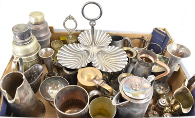 Lot 599 - Plated ware to include cocktail shakers, a...