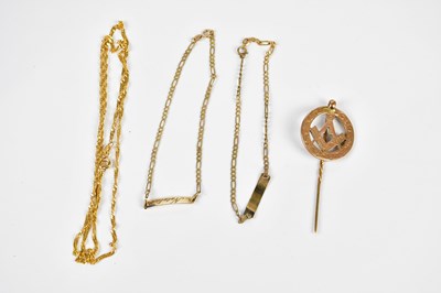 Lot 12 - A group of 9ct gold jewellery, including a...