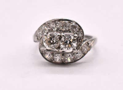 Lot 381 - A late 1920s platinum Art Deco diamond set...