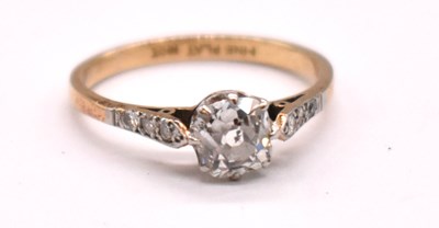 Lot 384 - An early 20th century 18ct gold and platinum...