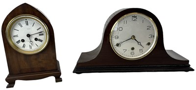 Lot 141 - A 20th century mahogany cased mantel clock,...