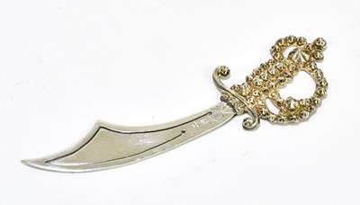 Lot 2521 - CHRISFORD & NORRIS; a hallmarked silver...