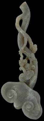 Lot 1076 - A Chinese carved green hardstone sceptre...