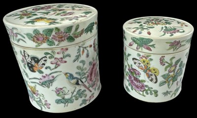 Lot 1089 - A Chinese Famille Rose porcelain lidded jar...