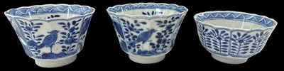 Lot 1114 - A pair of Chinese blue and white porcelain tea...