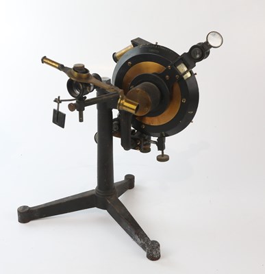 Lot 711 - BELLINGHAM & STANLEY LTD, LONDON; a Pulfrich...