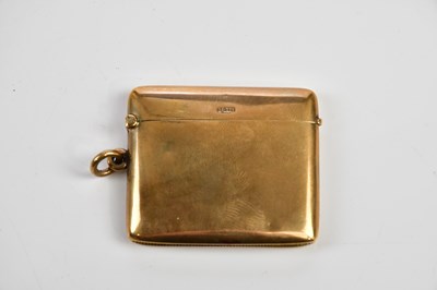 Lot 2511 - A 9ct gold vesta case, Birmingham 1919, 4 x...