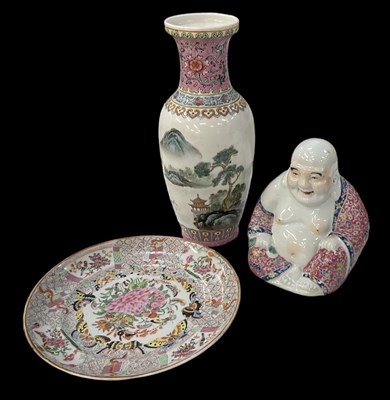 Lot 1135 - A 20th century Chinese Famille Rose porcelain...