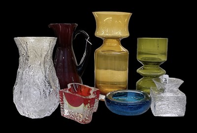 Lot 612 - A group of seven pieces of art glass including...