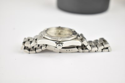 Lot 1070 - TAG HEUER; a gentlemen's Model WK2116-1...