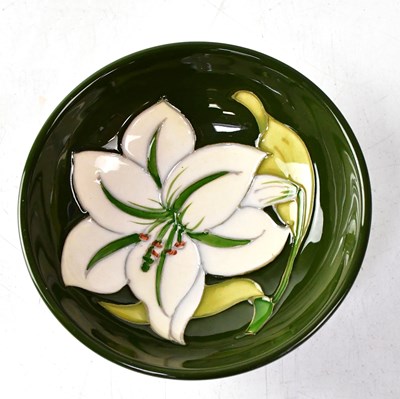 Lot 171 - MOORCROFT; a small bowl in the 'Bermuda Lily'...